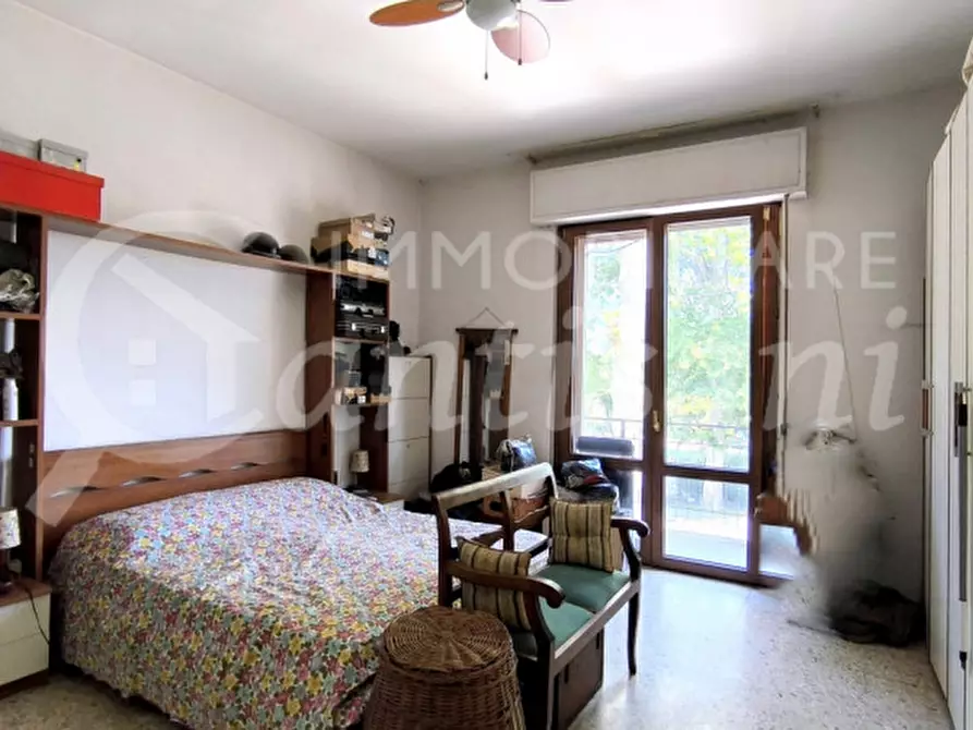 Immagine 1 di Appartamento in vendita  in via pratese a Campi Bisenzio