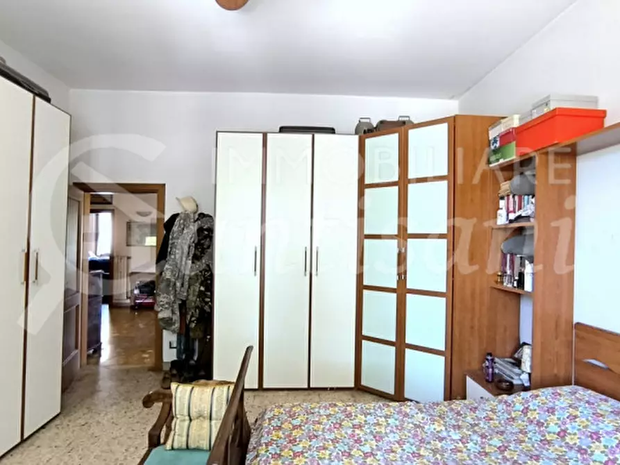 Immagine 2 di Appartamento in vendita  in via pratese a Campi Bisenzio