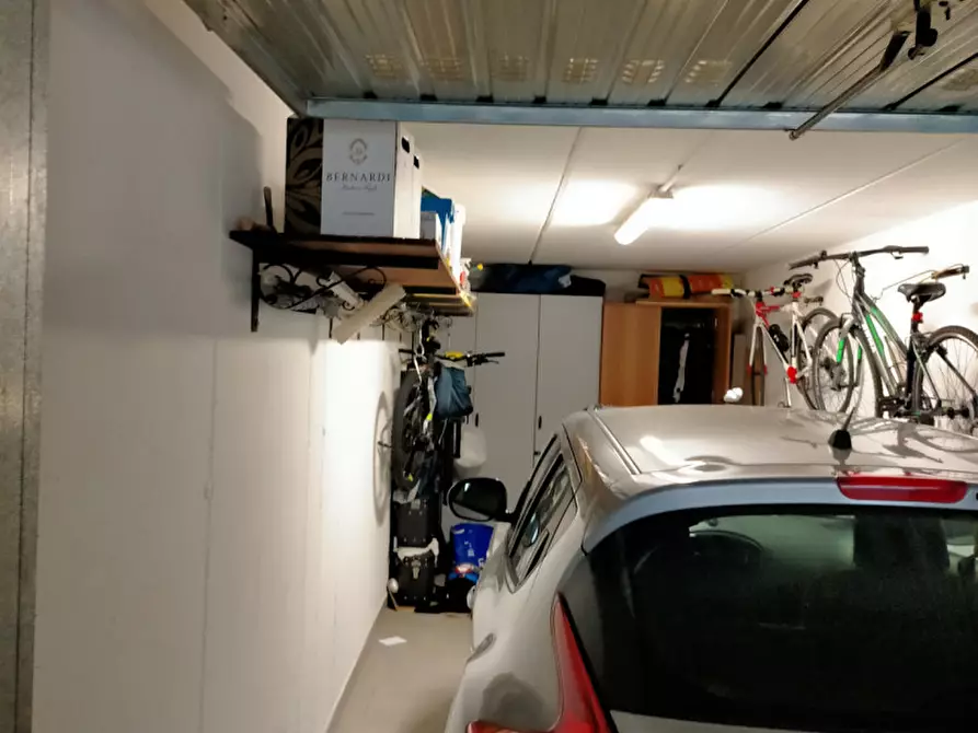 Immagine 1 di Appartamento in vendita  in Viale Giuseppe Mazzini a Abano Terme