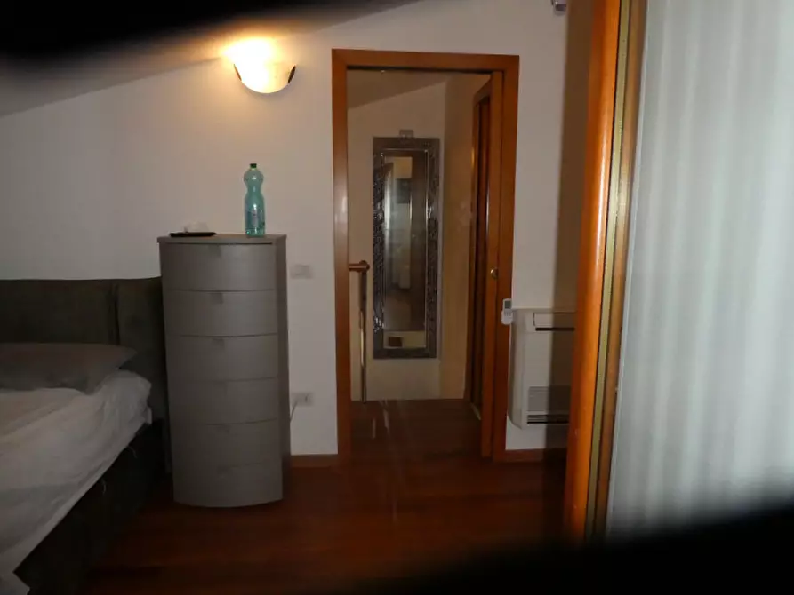 Immagine 13 di Appartamento in vendita  in Viale Giuseppe Mazzini a Abano Terme