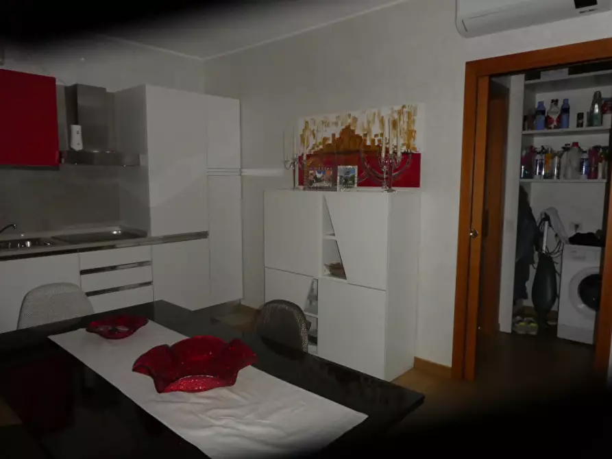Immagine 22 di Appartamento in vendita  in Viale Giuseppe Mazzini a Abano Terme