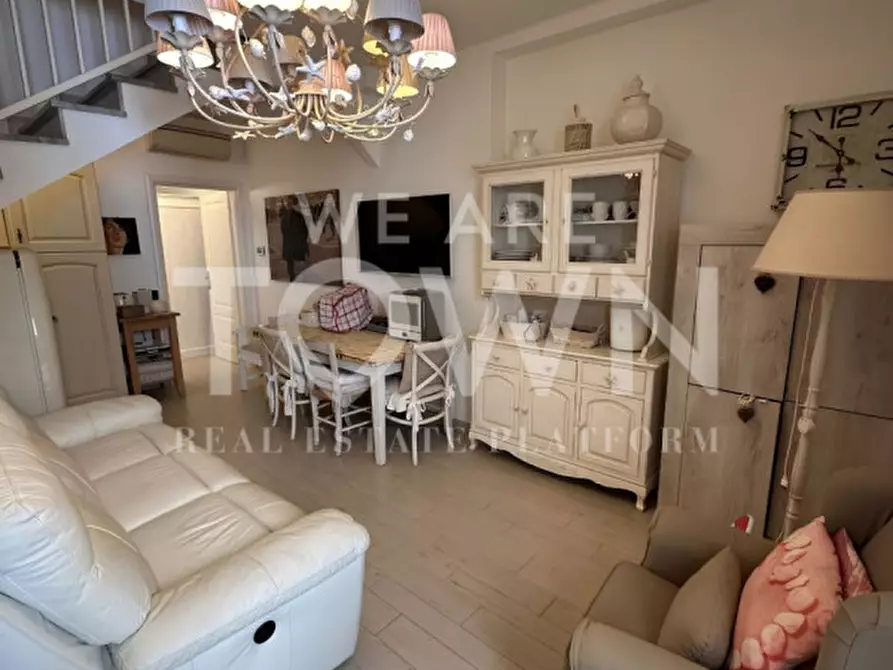 Immagine 1 di Appartamento in vendita  in Via Piave a Forte Dei Marmi