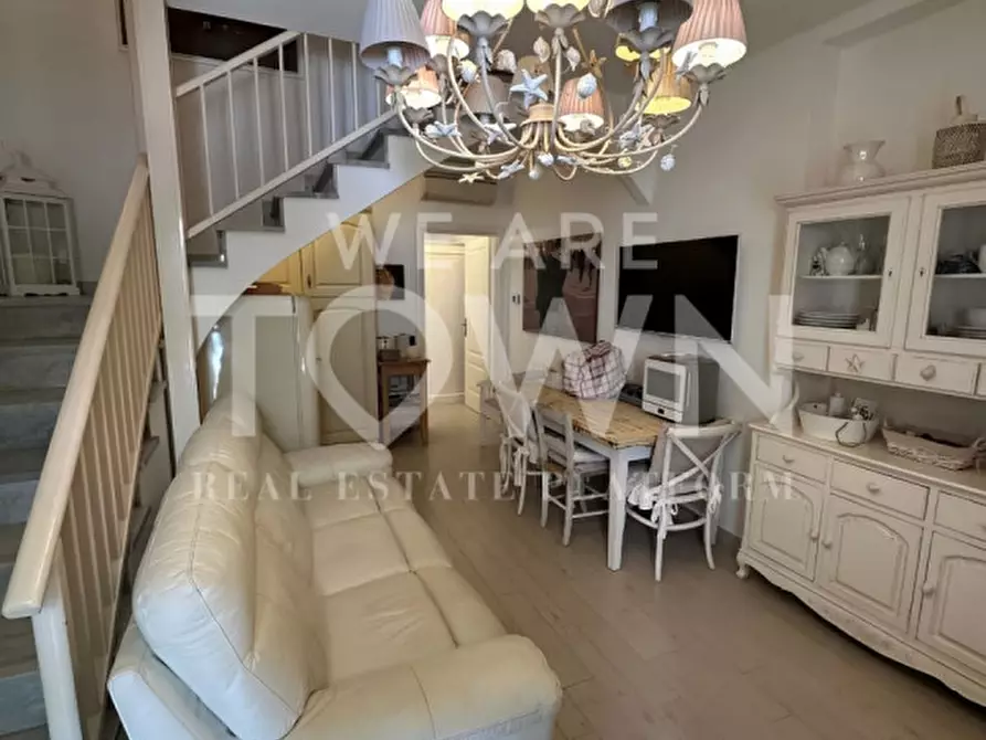 Immagine 2 di Appartamento in vendita  in Via Piave a Forte Dei Marmi