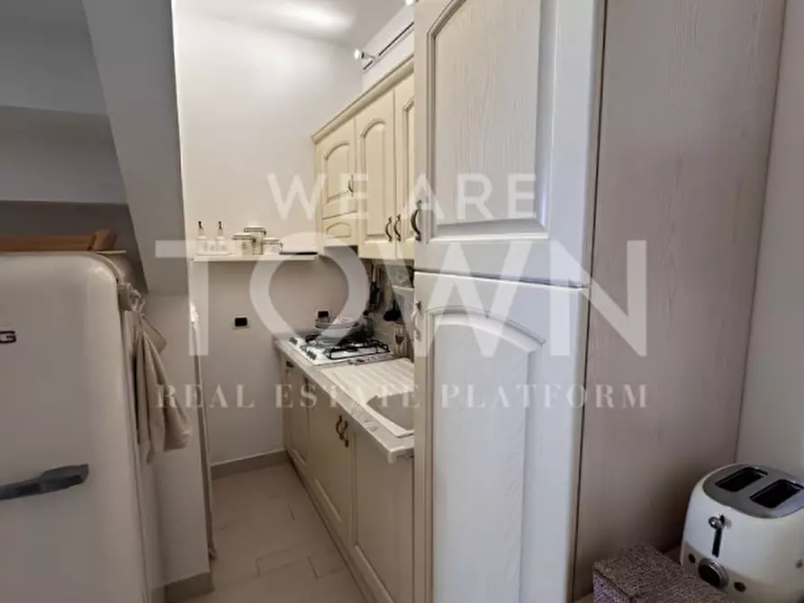 Immagine 3 di Appartamento in vendita  in Via Piave a Forte Dei Marmi