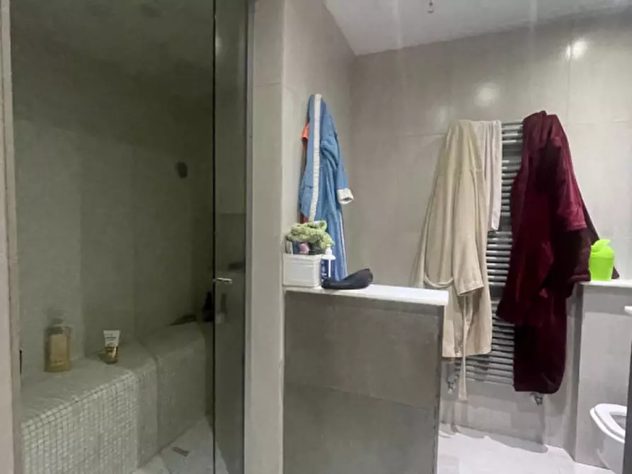 Immagine 12 di Appartamento in vendita  in Via Matteo Renato Imbriani a Lecce