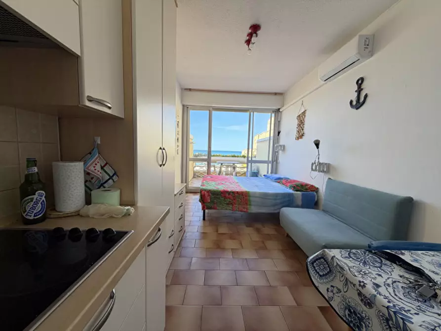 Immagine 3 di Appartamento in vendita  a Senigallia