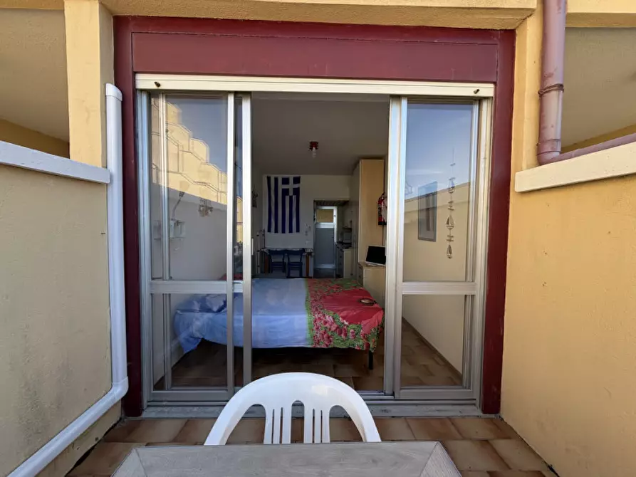 Immagine 10 di Appartamento in vendita  a Senigallia