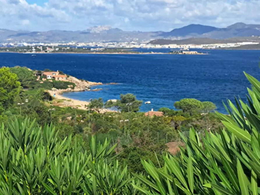Immagine 3 di Villetta a schiera in vendita  in Via Su Sarrale a Loiri Porto San Paolo