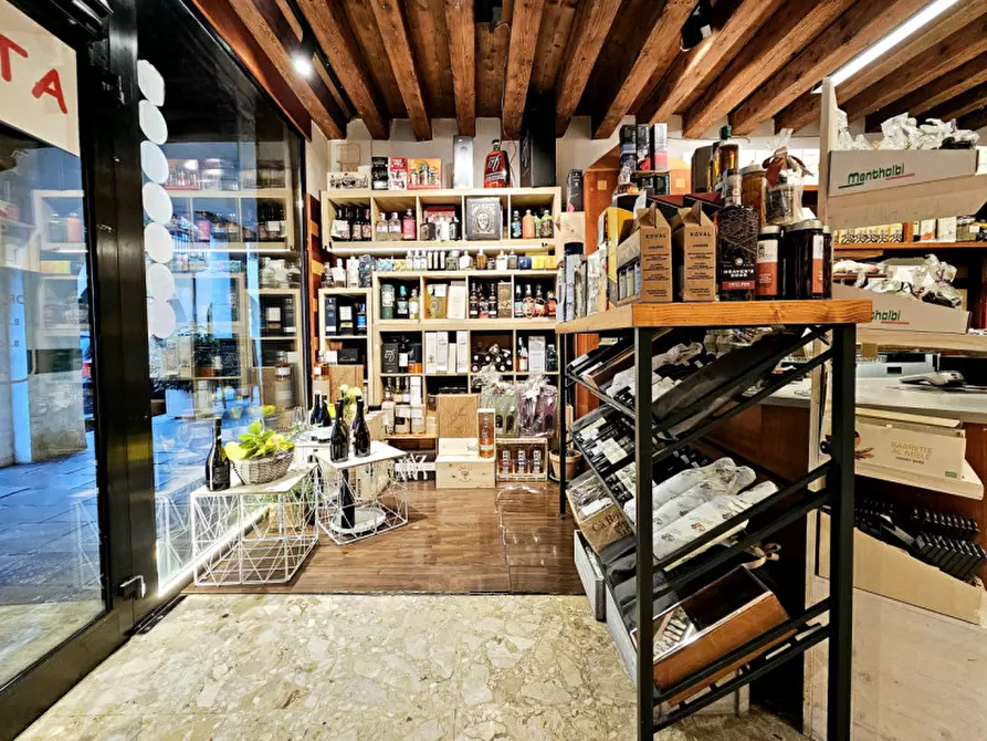 Immagine 7 di Attività commerciale in vendita  in VIA CAVOUR a Este