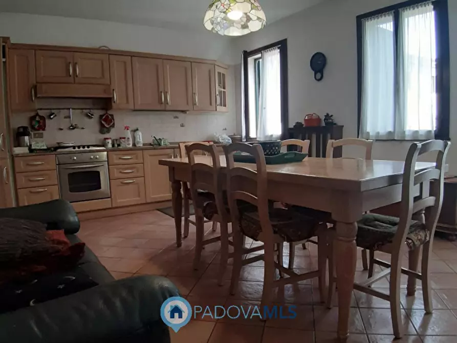 Immagine 4 di Palazzo in vendita  in Via Giuseppe Garibaldi a Monselice