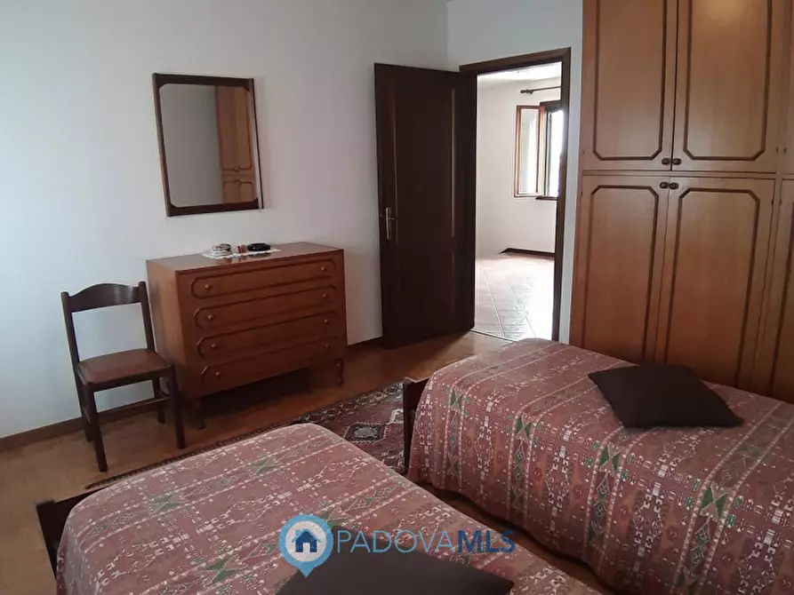 Immagine 11 di Palazzo in vendita  in Via Giuseppe Garibaldi a Monselice