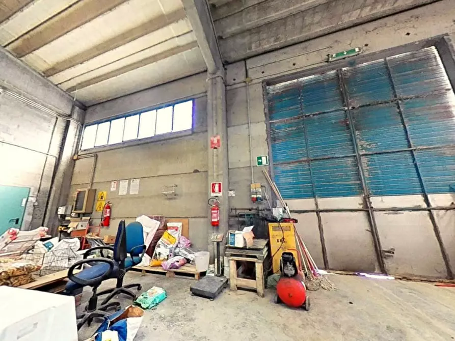 Immagine 6 di Capannone industriale in vendita  in Via Romagna, 06084 Bettona PG, Italia a Bettona