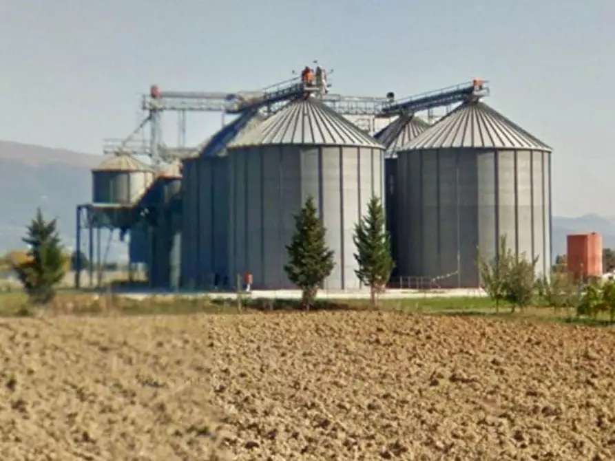 Immagine 4 di Capannone industriale in vendita  in Via Passerella, 06084 Bettona PG, Italia a Bettona