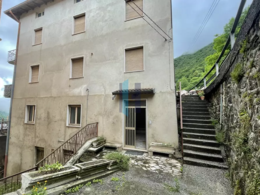 Immagine 30 di Appartamento in vendita  in VIA SAN FAUSTINO a Marmentino