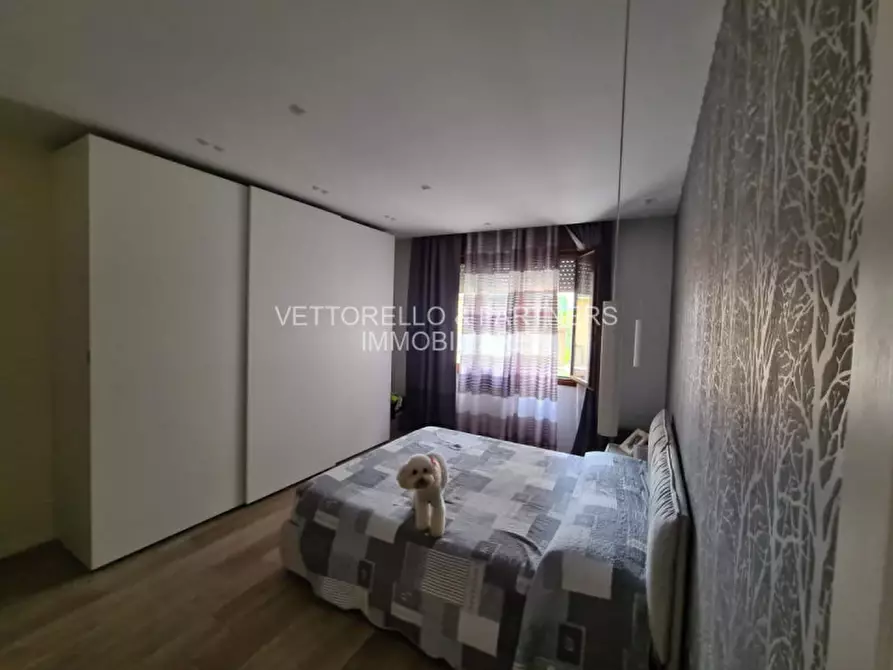 Immagine 6 di Appartamento in vendita  in Via Rielta a Venezia