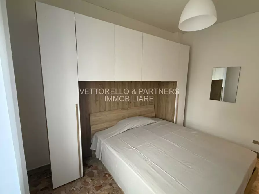 Immagine 3 di Camera in affitto  in Via Bissuola a Venezia