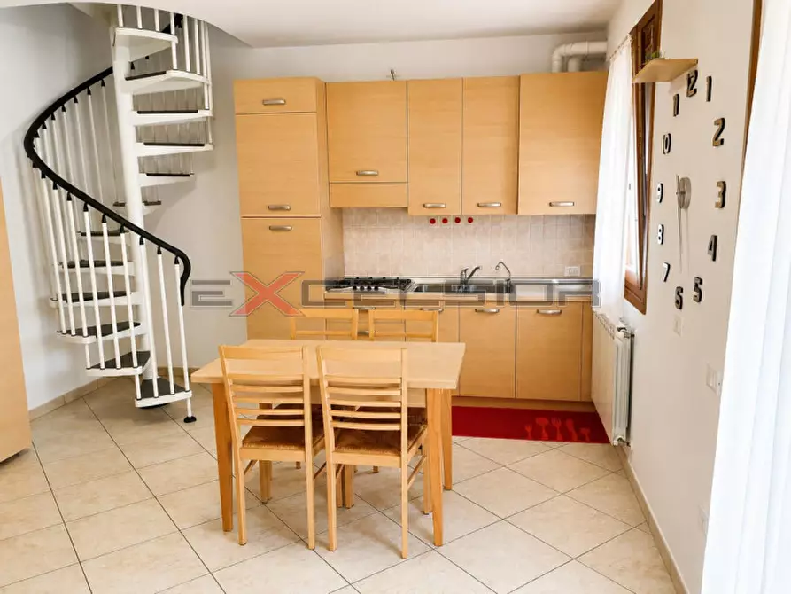 Immagine 2 di Appartamento in affitto  in Corso Giuseppe Mazzini 7 a Adria