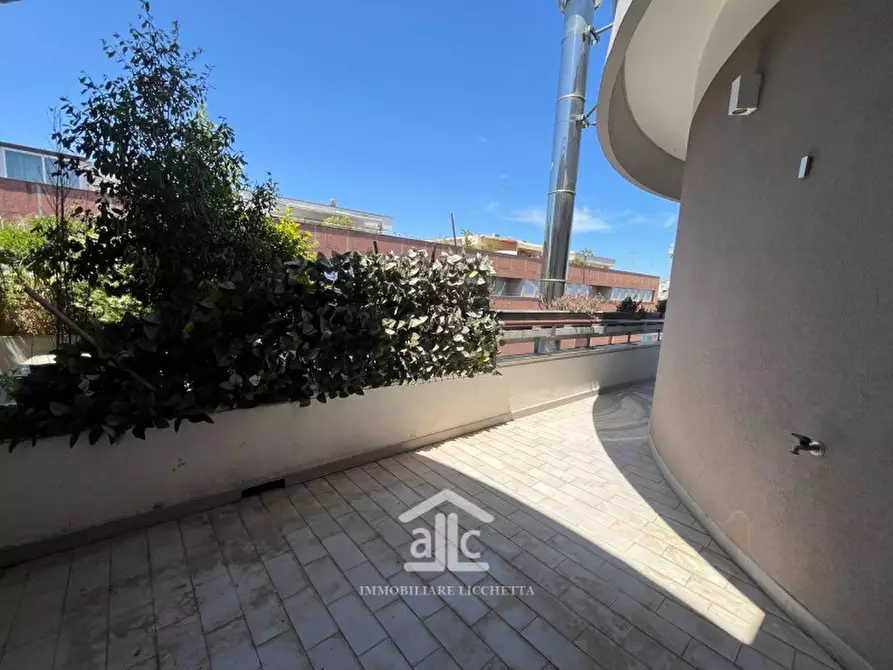 Immagine 16 di Attico in vendita  in via Giuseppe  Zanardelli,33 a Lecce