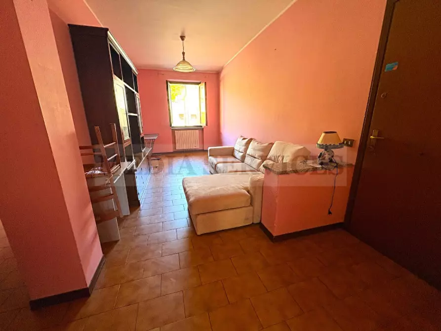 Immagine 6 di Appartamento in vendita  in via G. Salvadeo n° 69 a Tromello