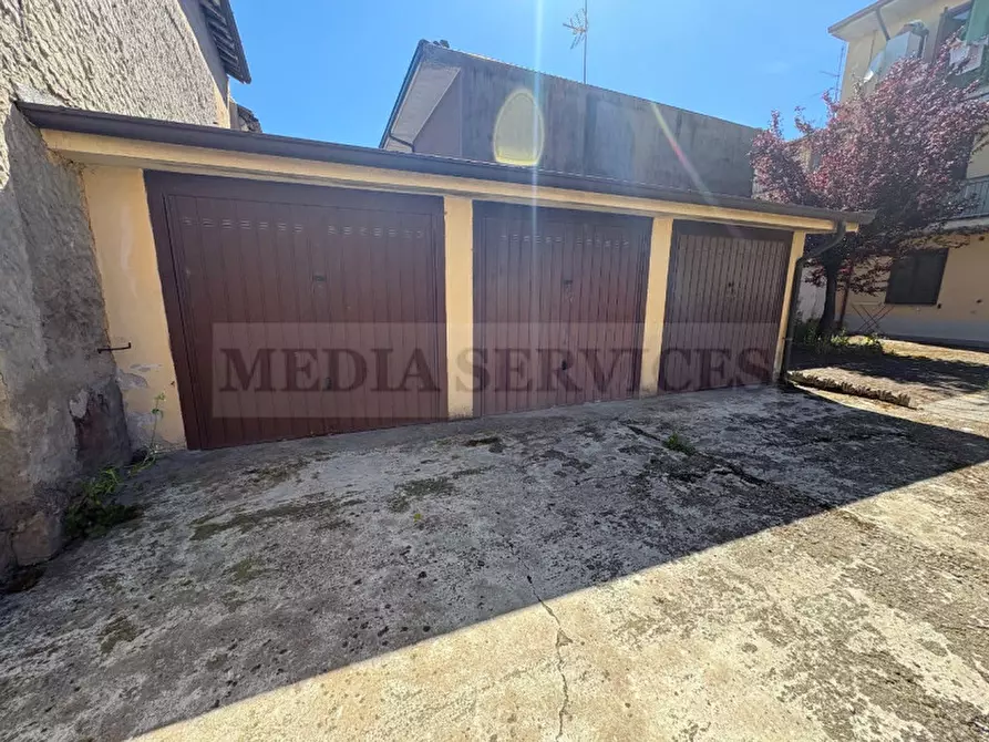 Immagine 19 di Appartamento in vendita  in via G. Salvadeo n° 69 a Tromello