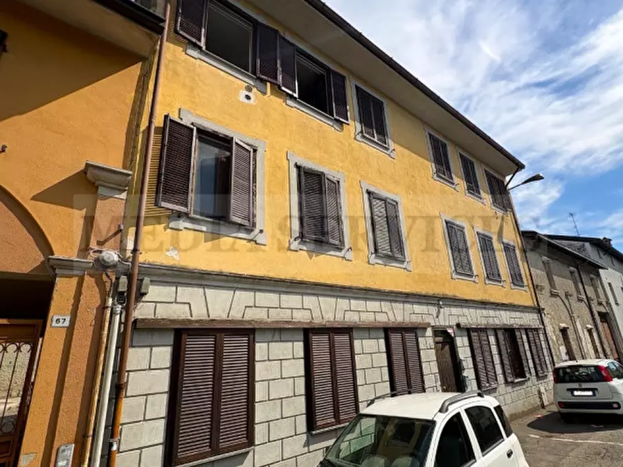 Immagine 22 di Appartamento in vendita  in via G. Salvadeo n° 69 a Tromello