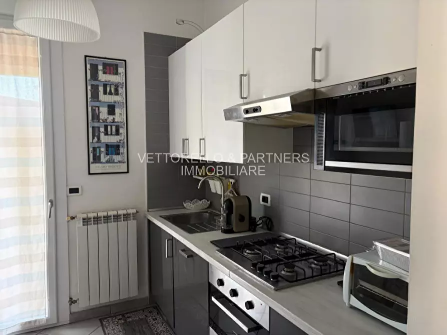 Immagine 3 di Appartamento in vendita  a Venezia