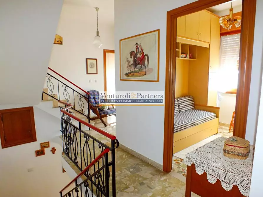 Immagine 11 di Villa in vendita  in Via Barcuzzi a Lonato del Garda