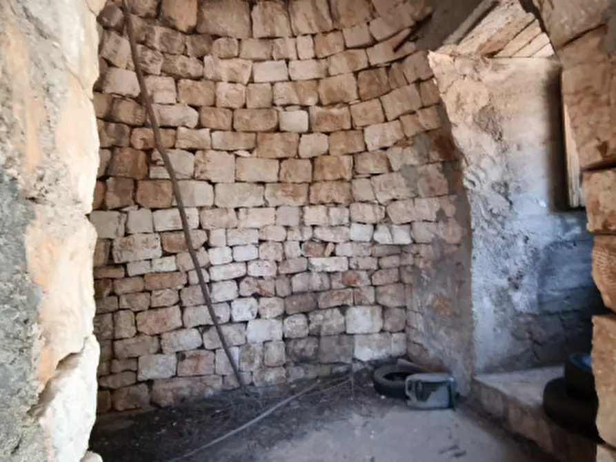 Immagine 5 di Terreno in vendita  in Via Vecchia di Laureto a Fasano