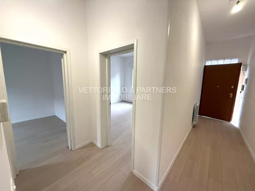 Immagine 7 di Appartamento in vendita  a Venezia