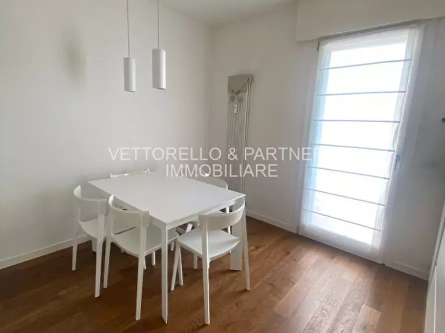 Immagine 4 di Appartamento in vendita  a Venezia