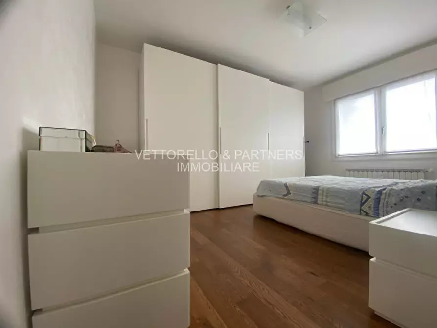 Immagine 8 di Appartamento in vendita  a Venezia