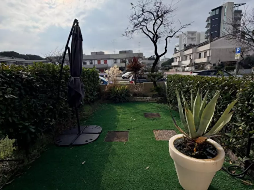 Immagine 13 di Appartamento in vendita  in Viale del Carabiniere a Jesolo