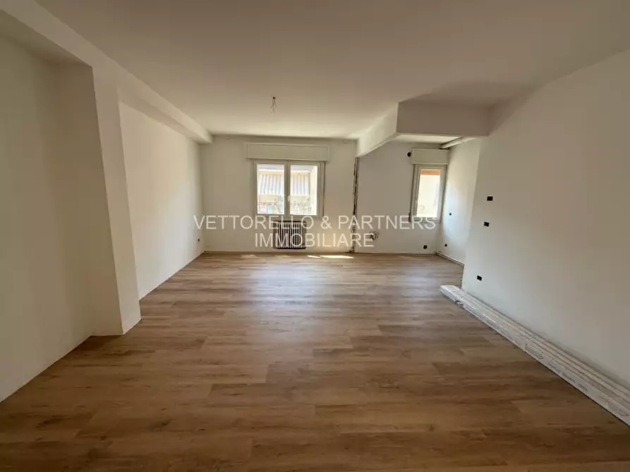 Immagine 4 di Appartamento in vendita  in PIAZZA PIO X a Mogliano Veneto
