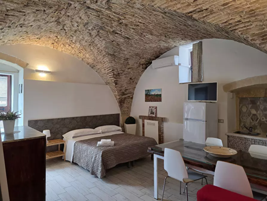 Immagine 1 di Appartamento in vendita  in VIA SAN LEONARDO n. 11 Piano T a Montescaglioso