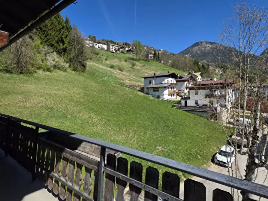 Immagine 8 di Appartamento in vendita  in Via Giuseppe Mazzini 13 a San Pietro Di Cadore