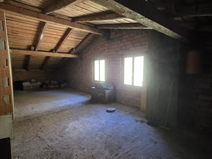 Immagine 21 di Appartamento in vendita  in Via Giuseppe Mazzini 13 a San Pietro Di Cadore