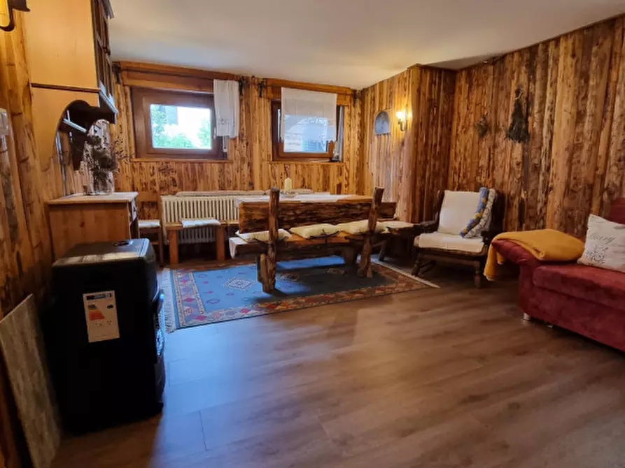 Immagine 28 di Appartamento in vendita  a Sfruz