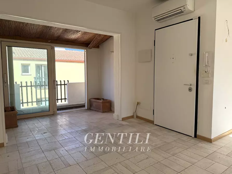 Immagine 5 di Appartamento in vendita  a Arzachena