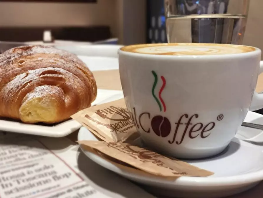 Immagine 2 di Attività commerciale in vendita  in VIA MARCHIESI a Stanghella
