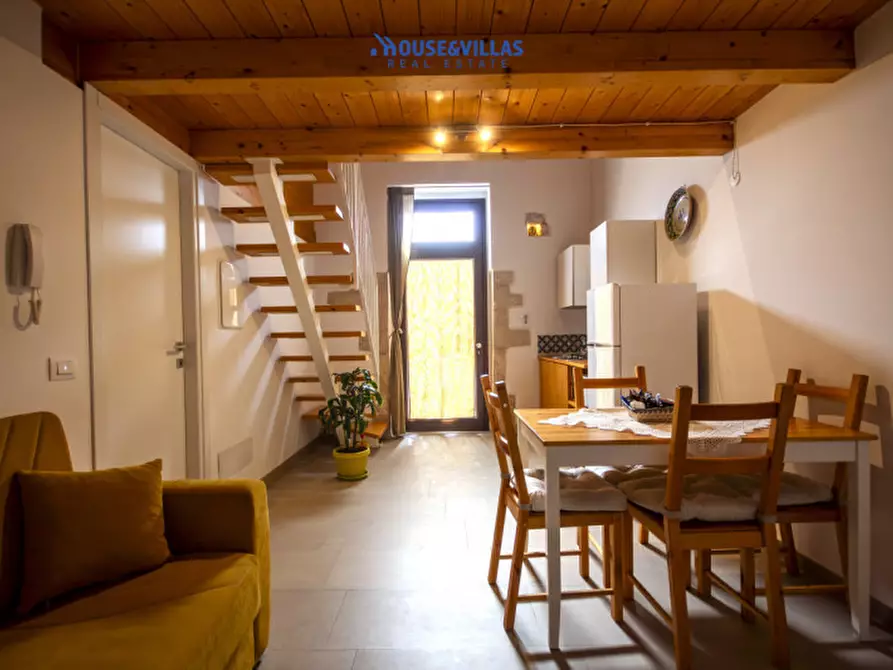 Immagine 6 di Casa indipendente in vendita  in Vico Artemisia a Noto