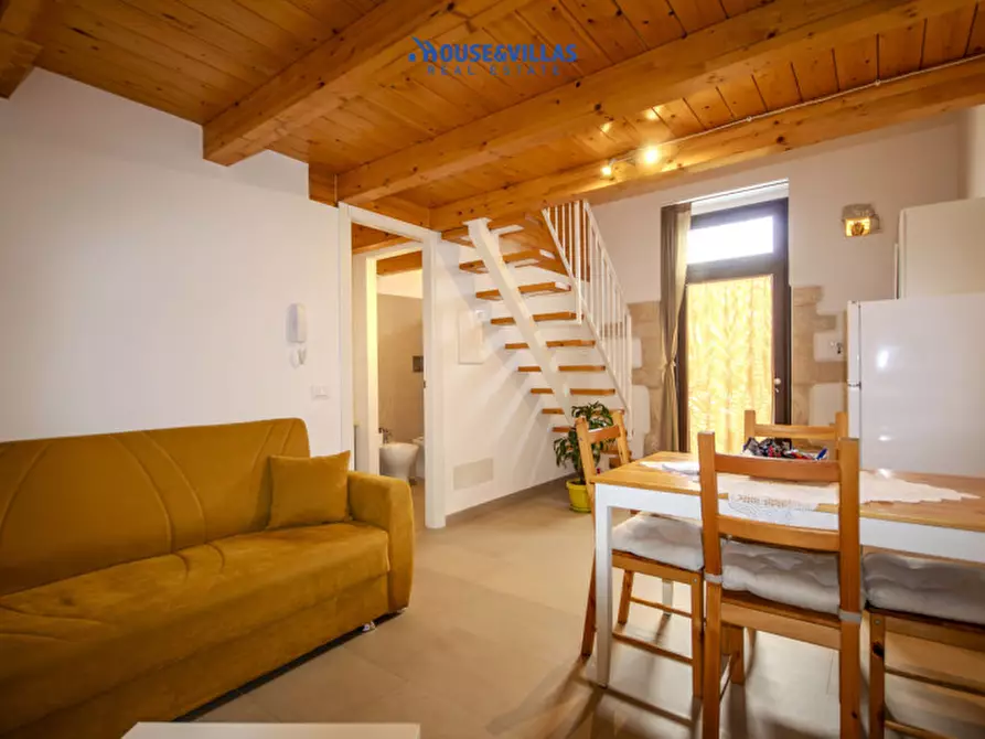 Immagine 8 di Casa indipendente in vendita  in Vico Artemisia a Noto