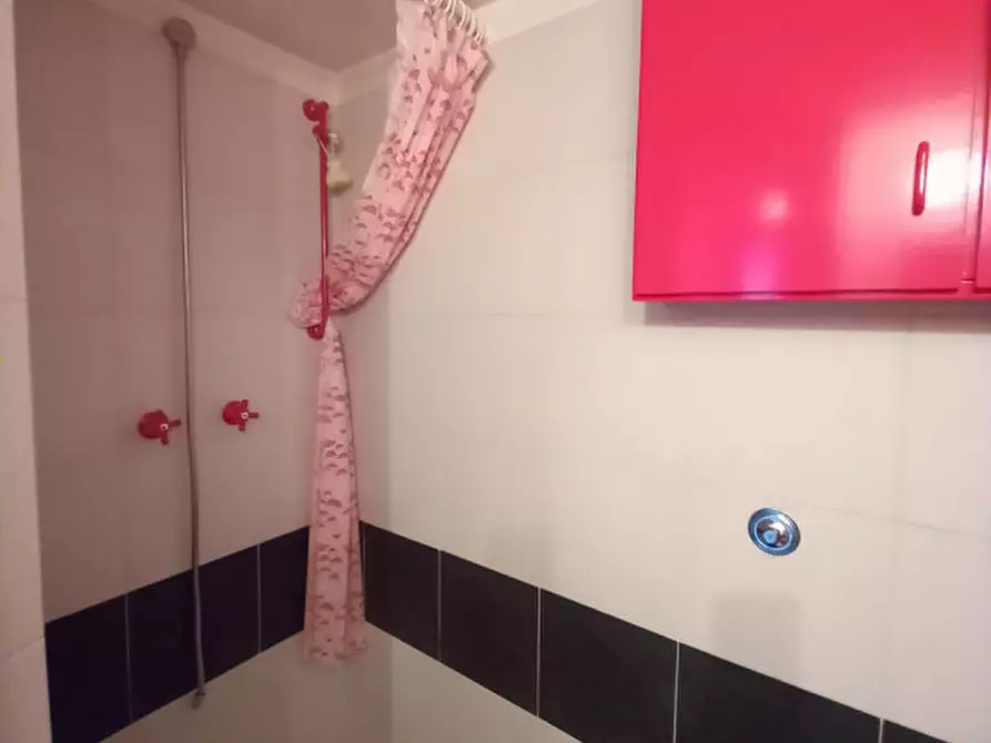 Immagine 25 di Casa indipendente in vendita  in Via Codivilla a Varese Ligure