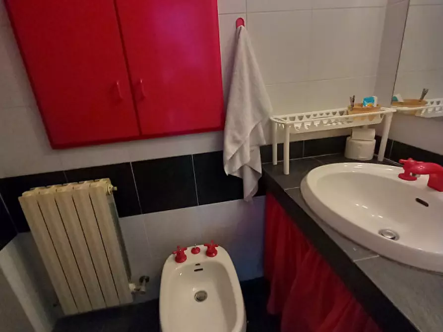 Immagine 27 di Casa indipendente in vendita  in Via Codivilla a Varese Ligure