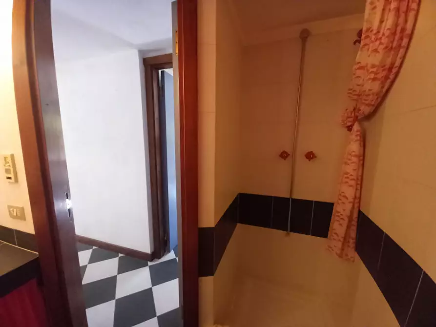 Immagine 29 di Casa indipendente in vendita  in Via Codivilla a Varese Ligure