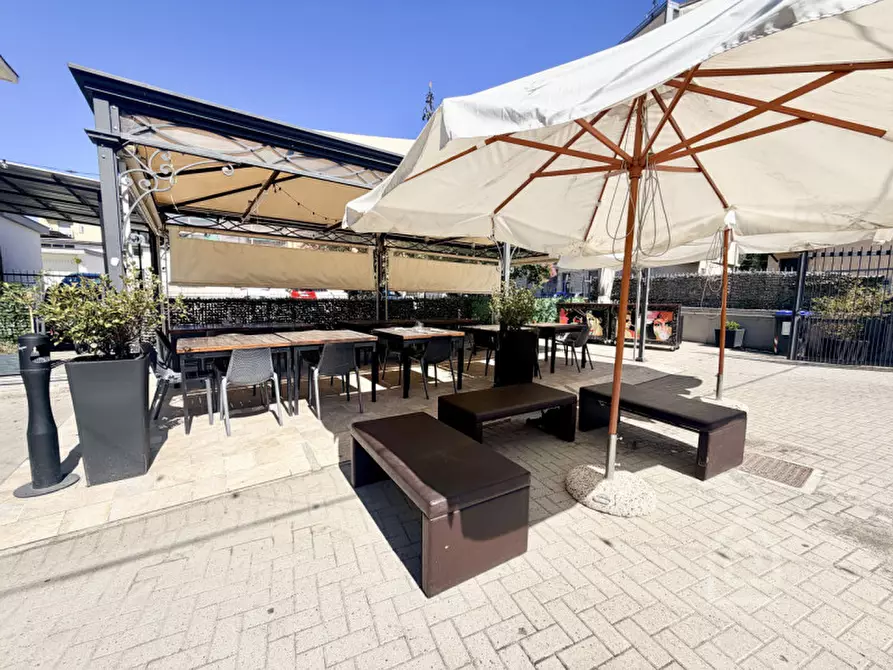 Immagine 9 di Attività commerciale in vendita  in Via Berruti 20 a Chivasso