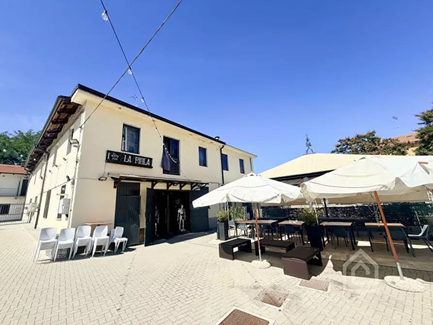 Immagine 11 di Attività commerciale in vendita  in Via Berruti 20 a Chivasso