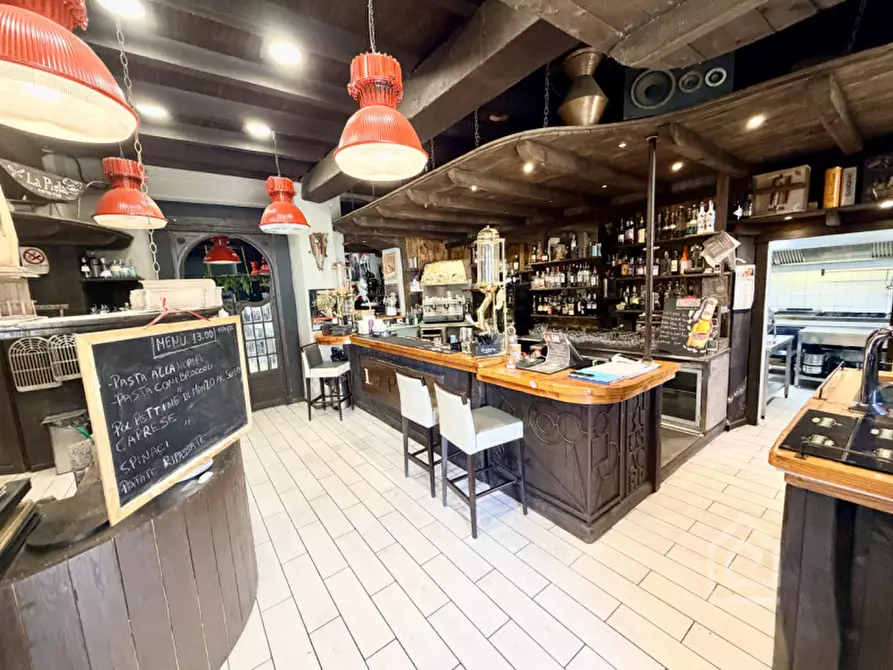 Immagine 27 di Attività commerciale in vendita  in Via Berruti 20 a Chivasso