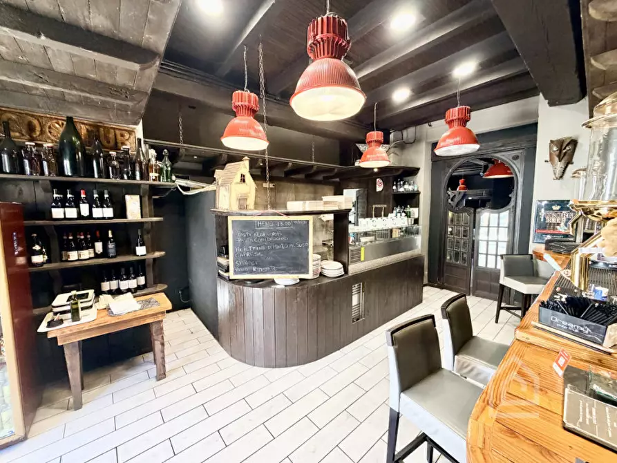 Immagine 31 di Attività commerciale in vendita  in Via Berruti 20 a Chivasso