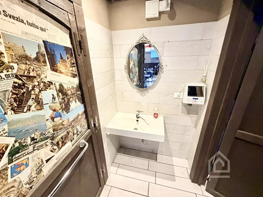 Immagine 39 di Attività commerciale in vendita  in Via Berruti 20 a Chivasso
