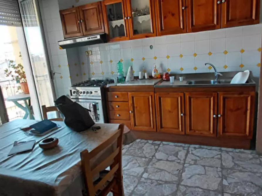 Immagine 12 di Appartamento in vendita  in via campania n.9 a Napoli